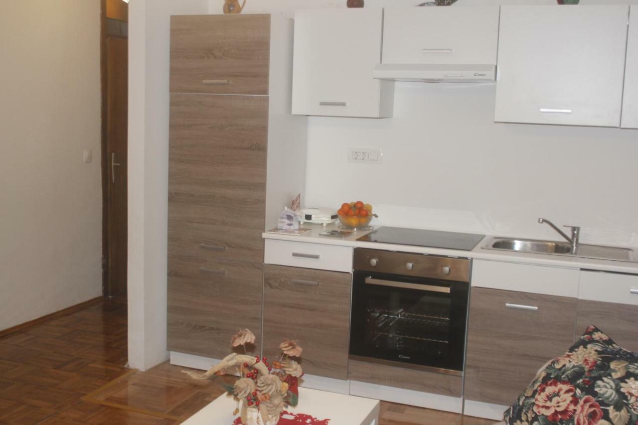 Apartman Jadranka Nijvice Zewnętrze zdjęcie